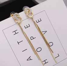 Load image into Gallery viewer, Simple Elegant Double Ring tassel earring for woman