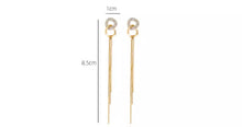 Load image into Gallery viewer, Simple Elegant Double Ring tassel earring for woman