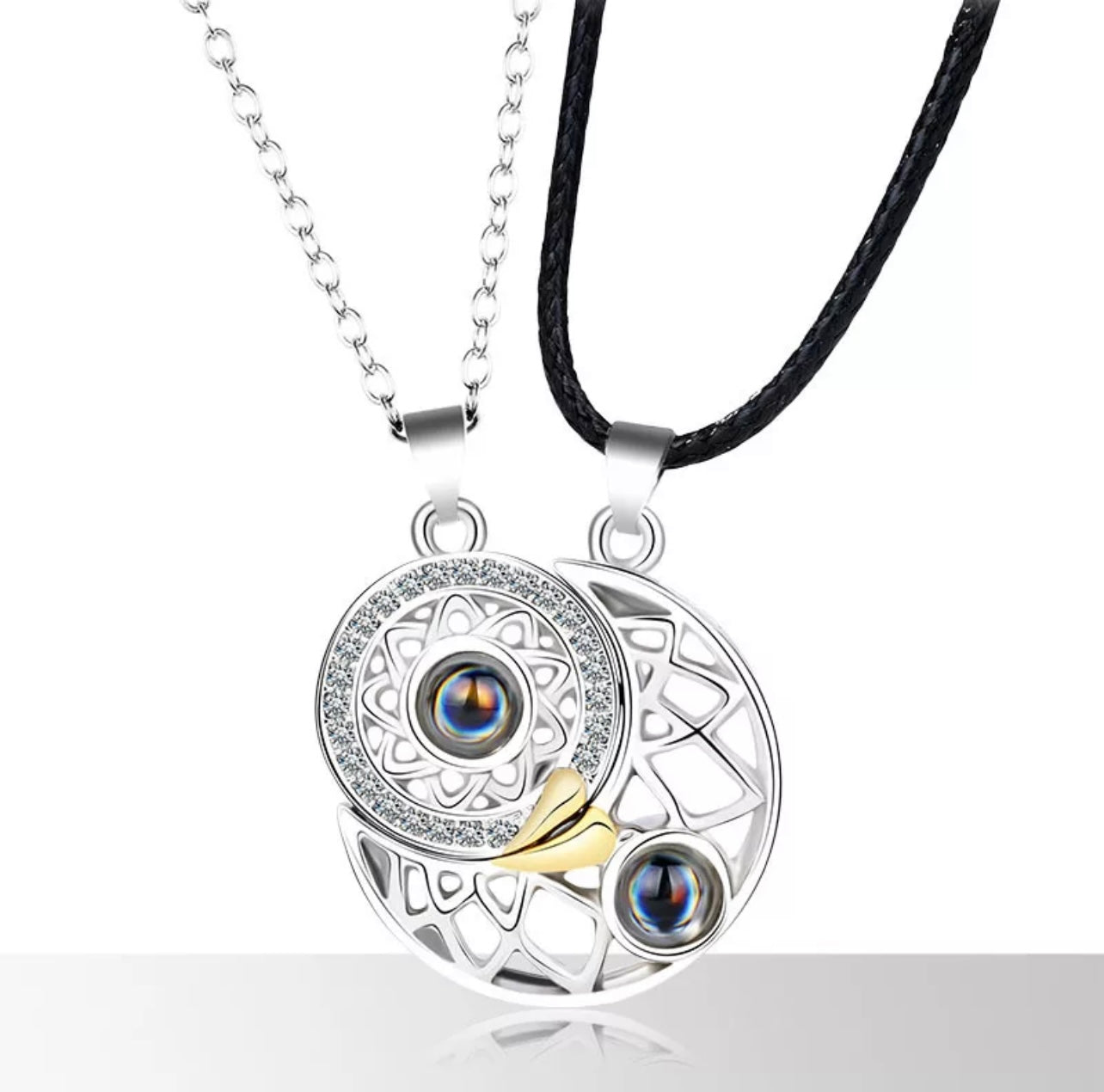 Beautiful Sun & Moon I❤️Love You in 100 languages Projection Necklace for couple or Mother-daughter