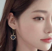 Load image into Gallery viewer, Beautiful Long Sunflower Crystal Pendant earring for Woman
