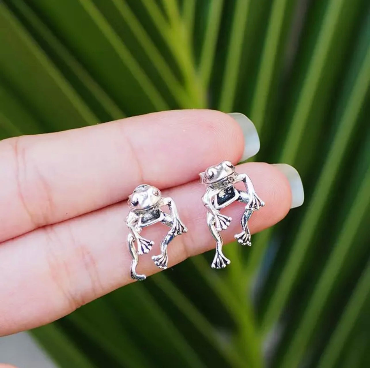 Cute Vintage Frog Fashion Earring for woman