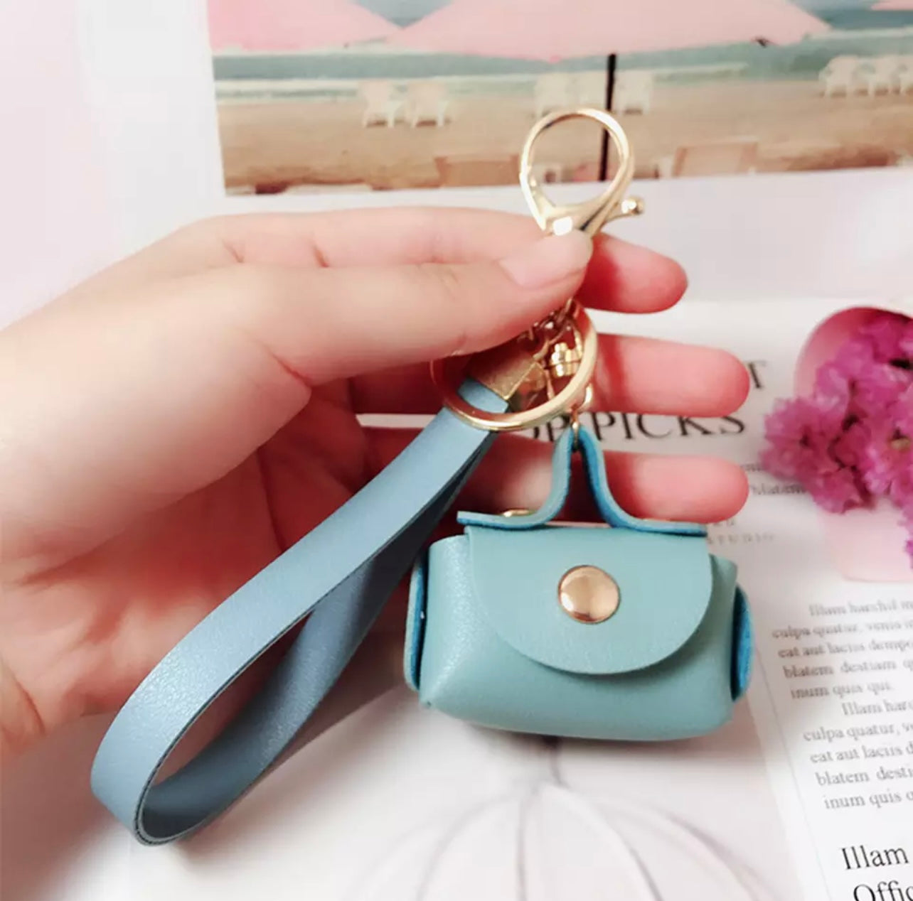 Cute Mini Purse Fashion Creative Keychain for Coins or purse Accessories