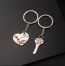 Load image into Gallery viewer, Cute Matching Heart And Key Keychain for Couple
