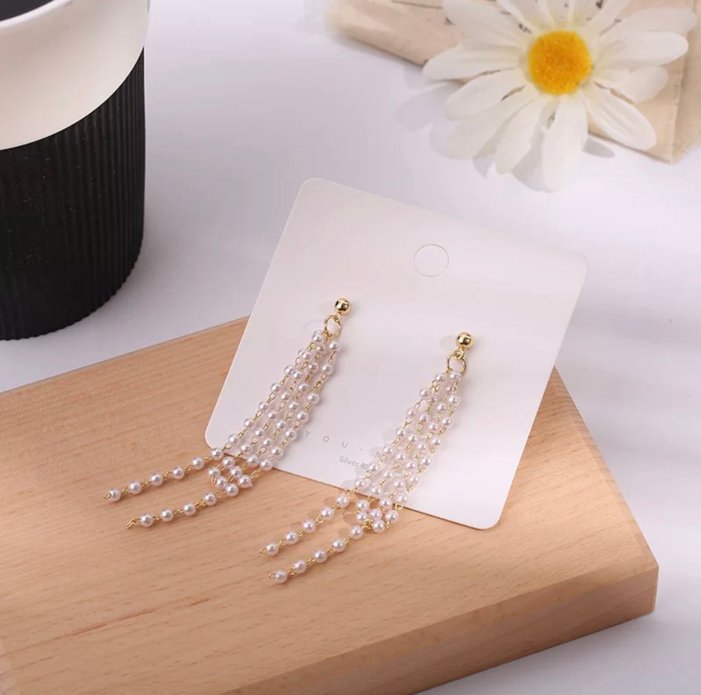 Long Pearl Tassel Earring for woman