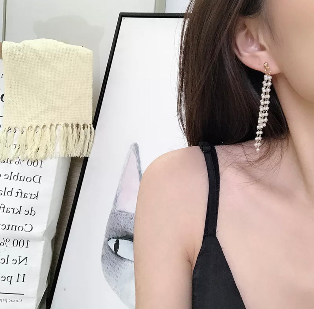 Long Pearl Tassel Earring for woman