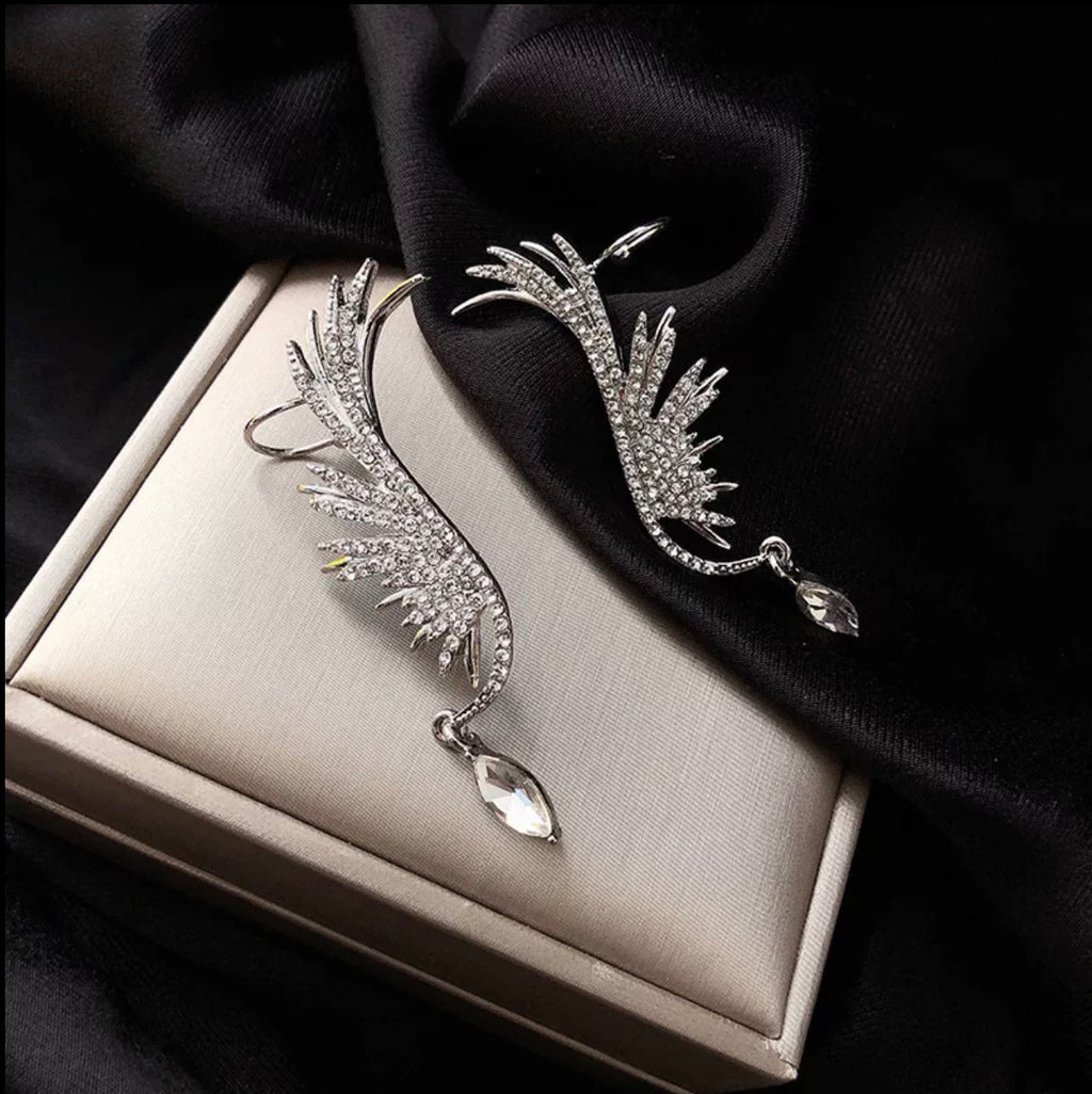 Beautiful Angel Wing Drop Earring with Ear Clip for Woman