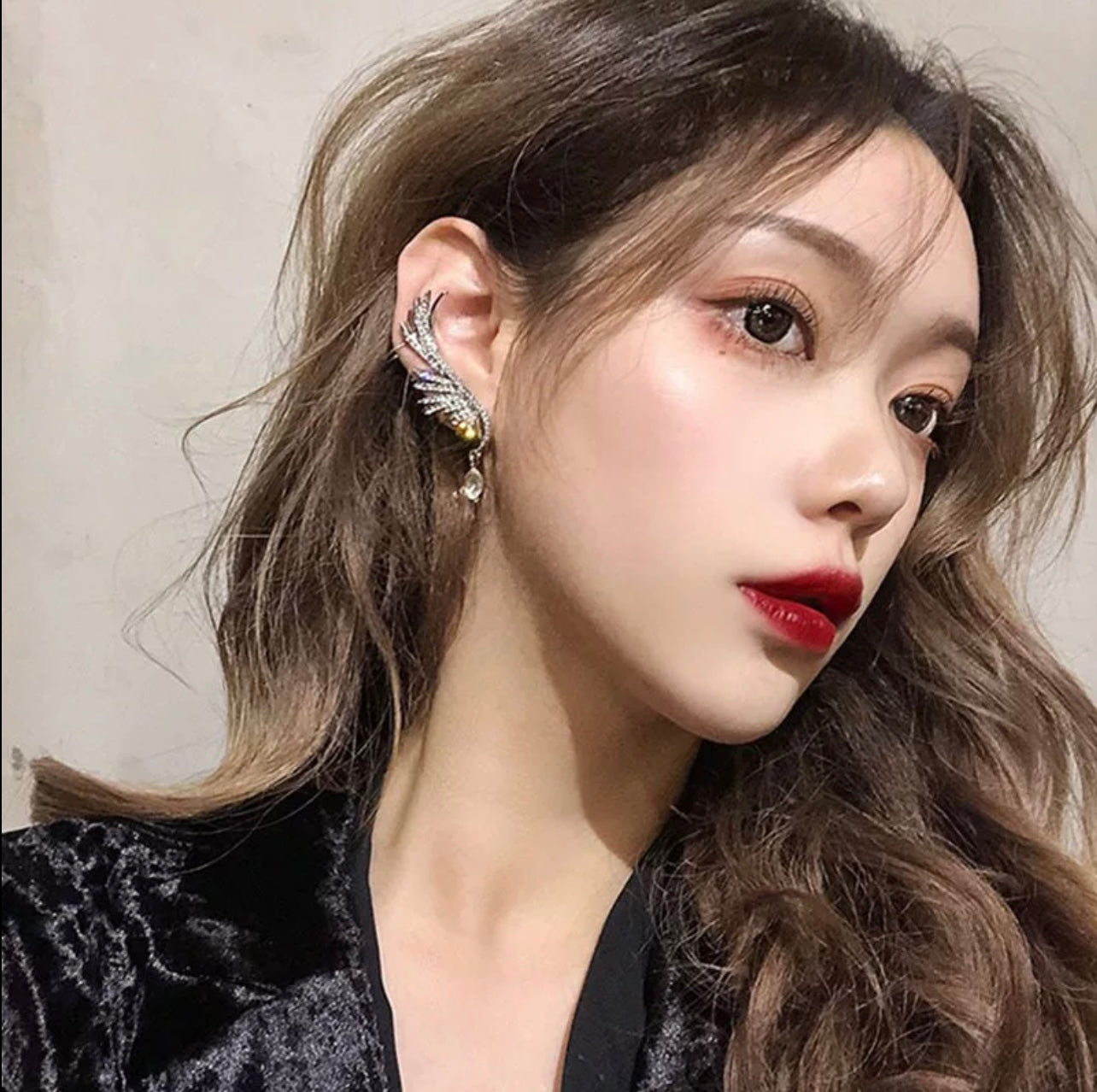 Beautiful Angel Wing Drop Earring with Ear Clip for Woman