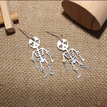 Load image into Gallery viewer, Cute Skeleton Halloween Fashion Earring

