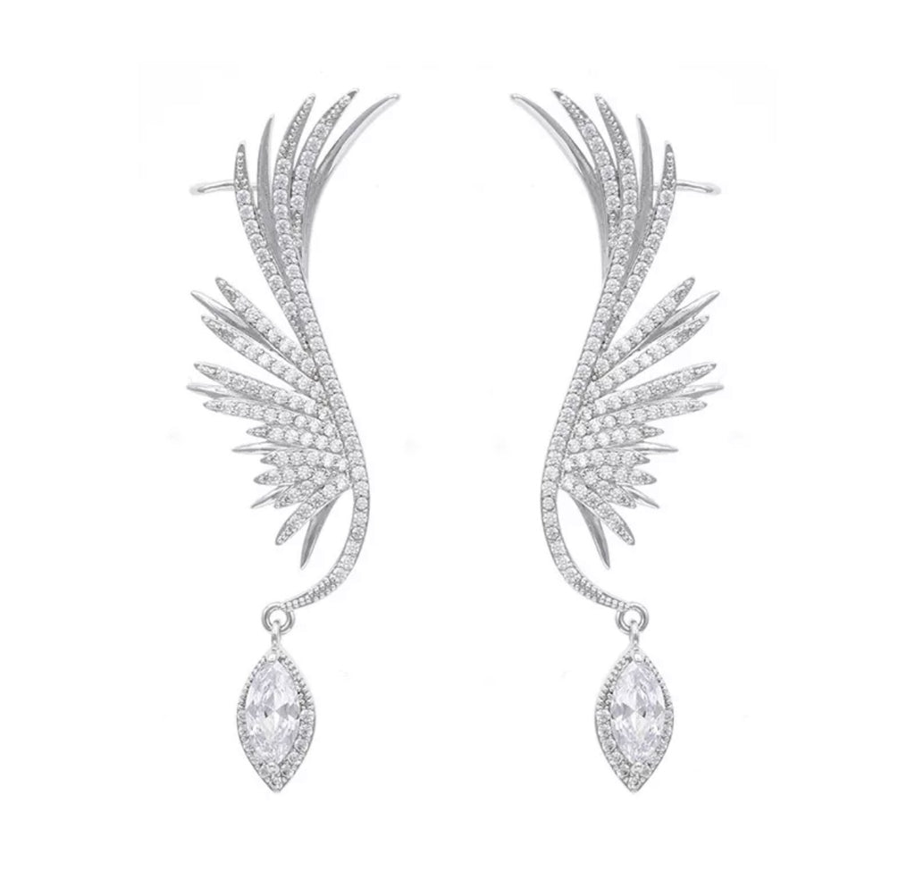 Beautiful Angel Wing Drop Earring with Ear Clip for Woman
